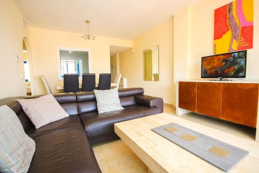 2 Bedrooms Sea And Pool View Apt In Duquesa Golf & Gardens Manilva Castillo de Sabinillas Exterior foto